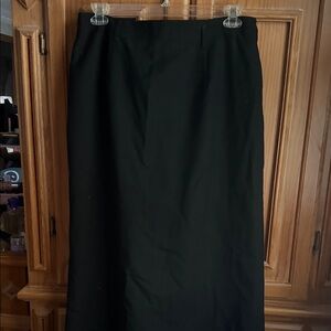 Elegant Black Women's maxi Skirt